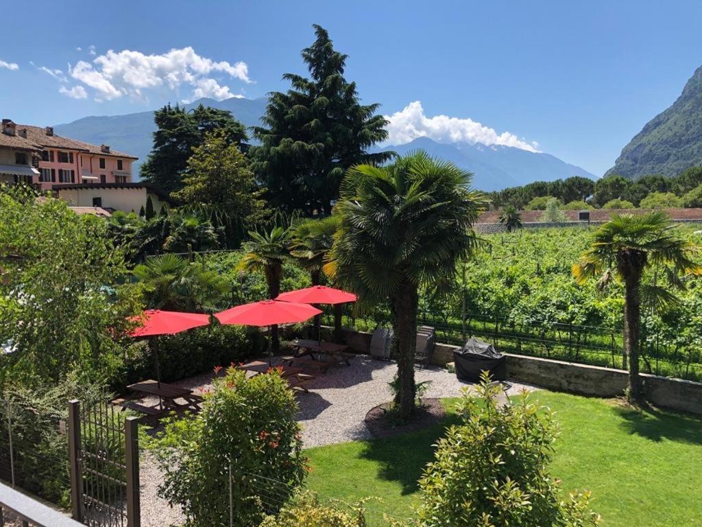Albola Suite Holiday Apartments Riva del Garda Bagian luar foto