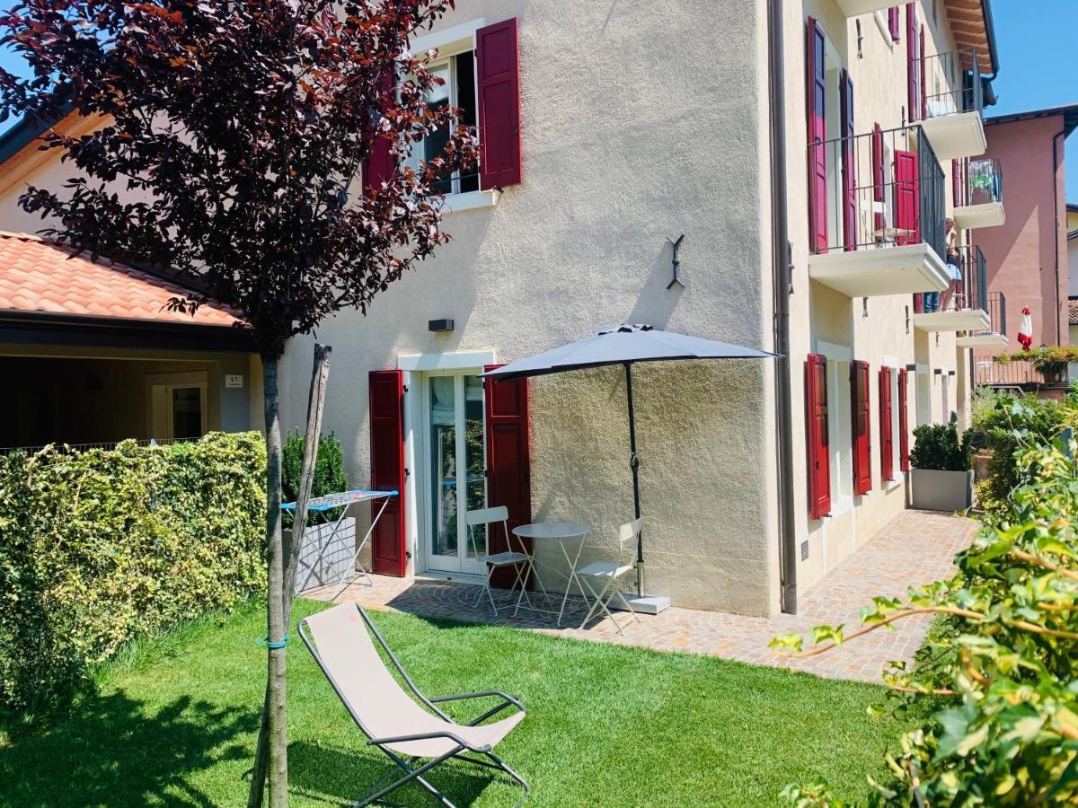 Albola Suite Holiday Apartments Riva del Garda Bagian luar foto