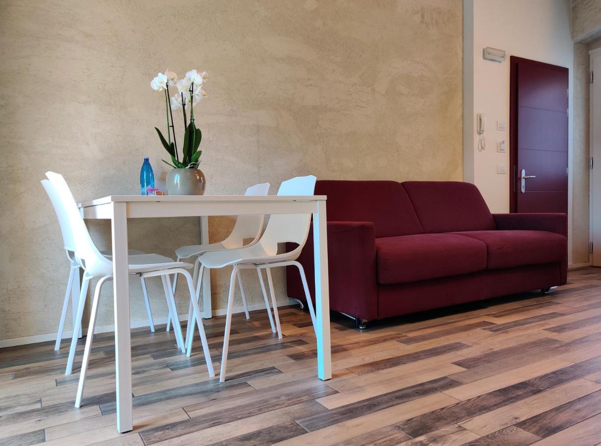 Albola Suite Holiday Apartments Riva del Garda Bagian luar foto