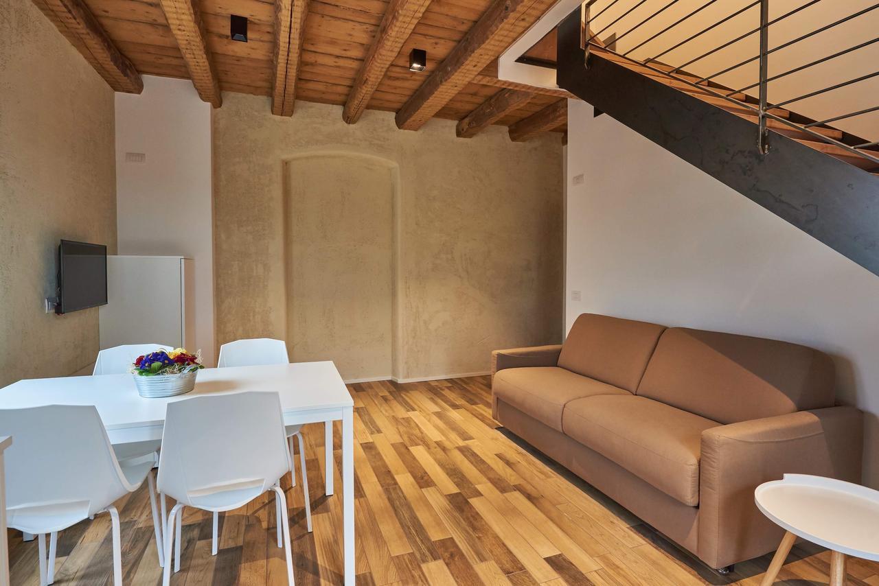Albola Suite Holiday Apartments Riva del Garda Bagian luar foto