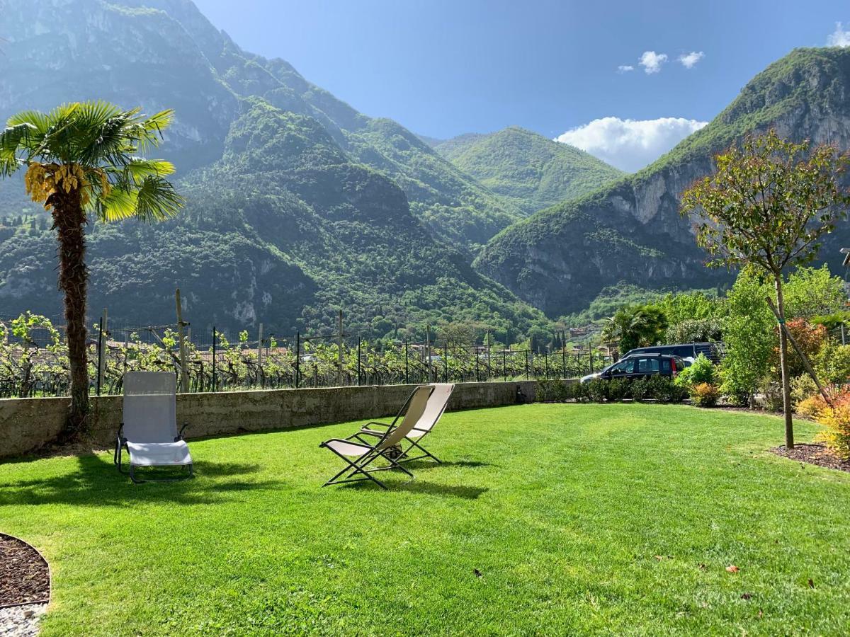 Albola Suite Holiday Apartments Riva del Garda Bagian luar foto