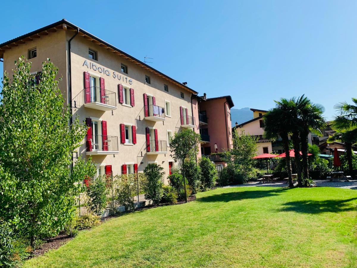 Albola Suite Holiday Apartments Riva del Garda Bagian luar foto